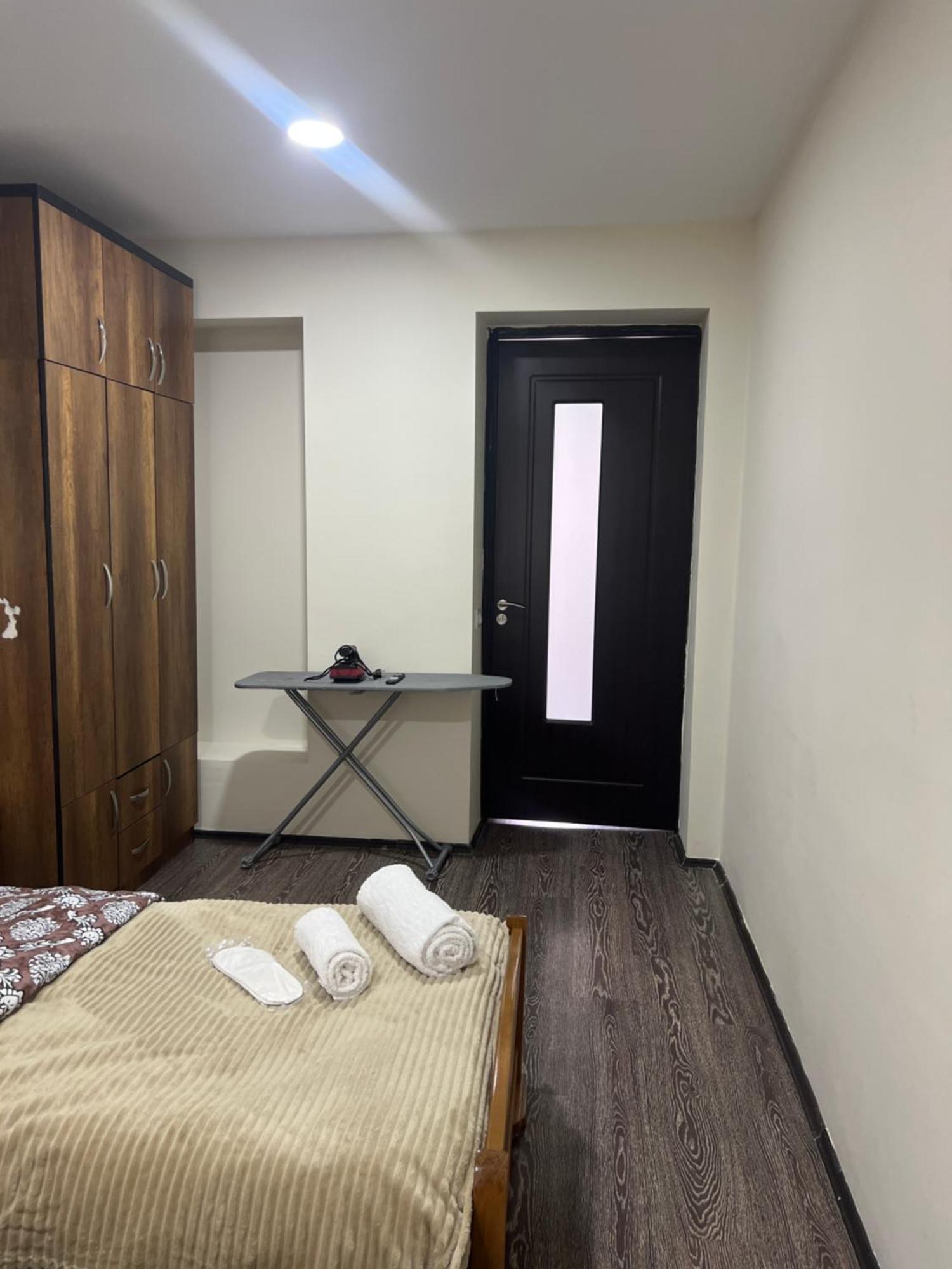 Monika Apartment ティビリシ エクステリア 写真